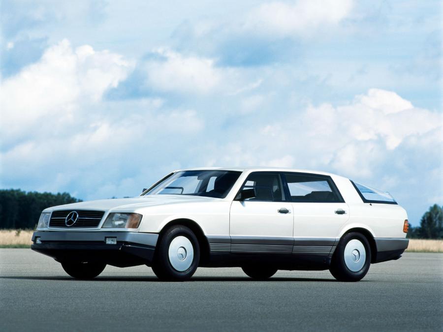  Mercedes-Benz Auto 2000 Concept 1981 года  (фото 9 из 12)